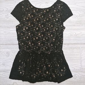 Alta - Black Lace Lined Top